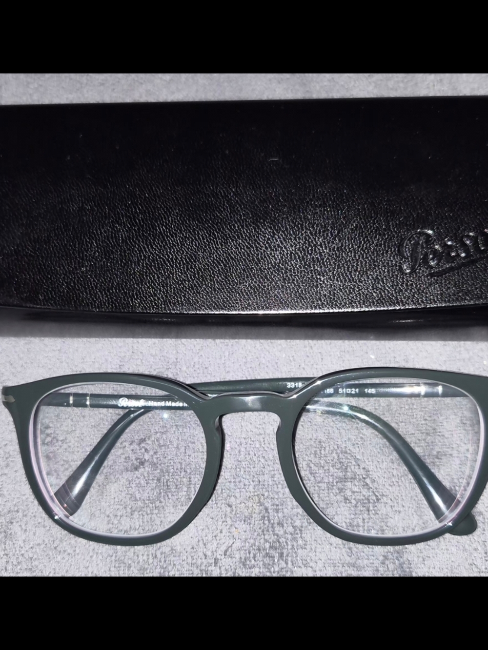 Brand New Unisex Persol 3318 Read Persol Matte Dark Green Rounded Frame Glasses